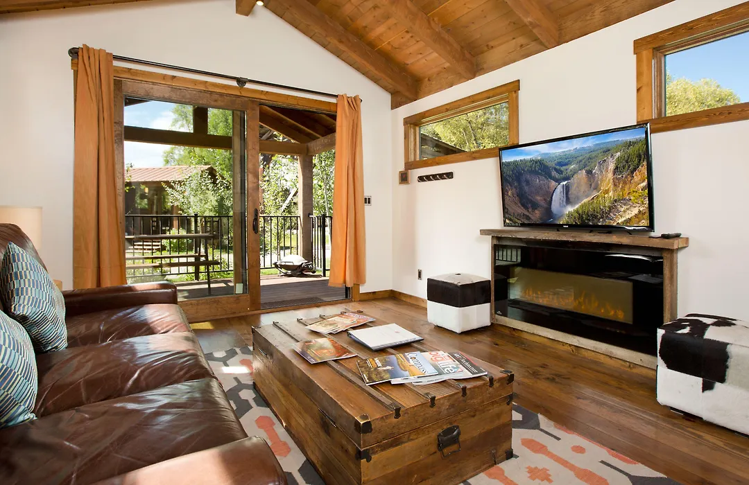 Fireside Resort-1